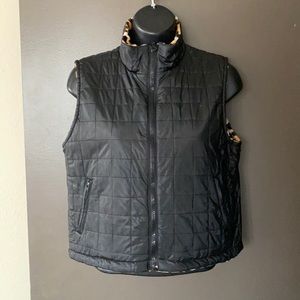 Reversible black and leopard printed vest with pockets and zipper size S